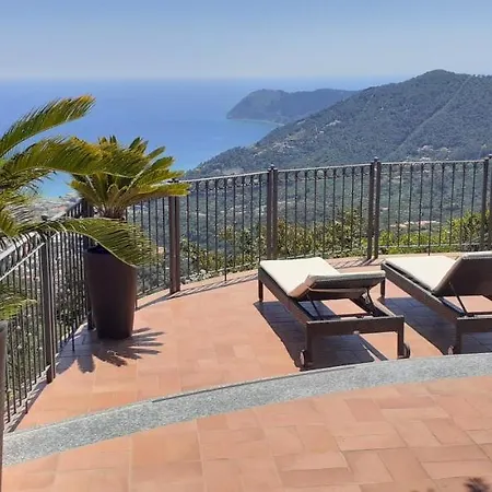 Belvedere Relax,piscina Privata E Privacy Villa